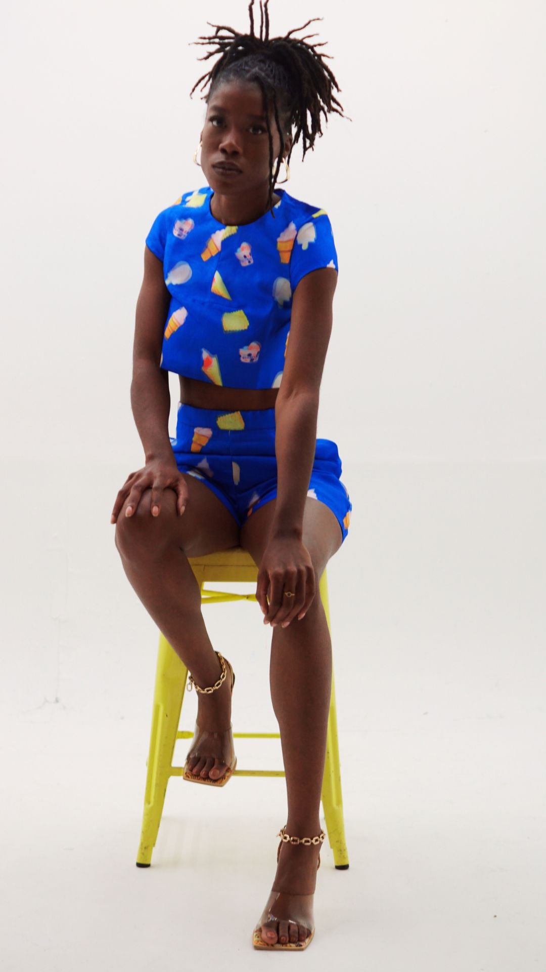 Antique White Ice Cream Paint Job Holographic Shorts Set Outfit Sets