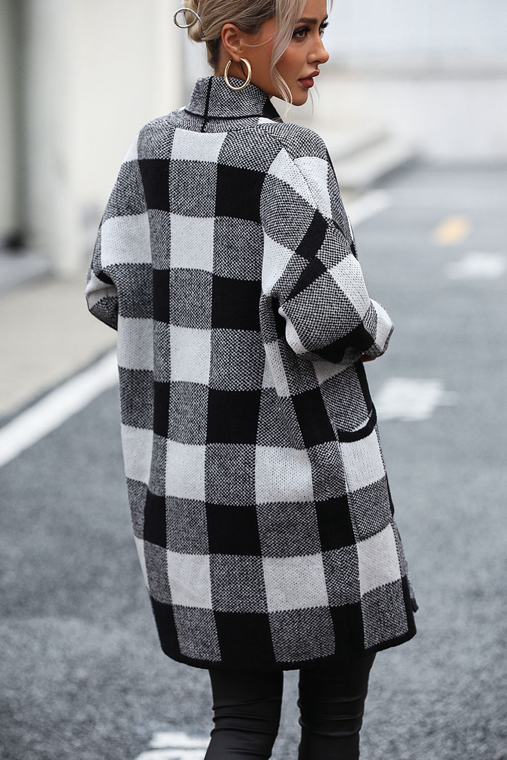 Dark Gray Plaid Dropped Shoulder Cardigan with Pocket