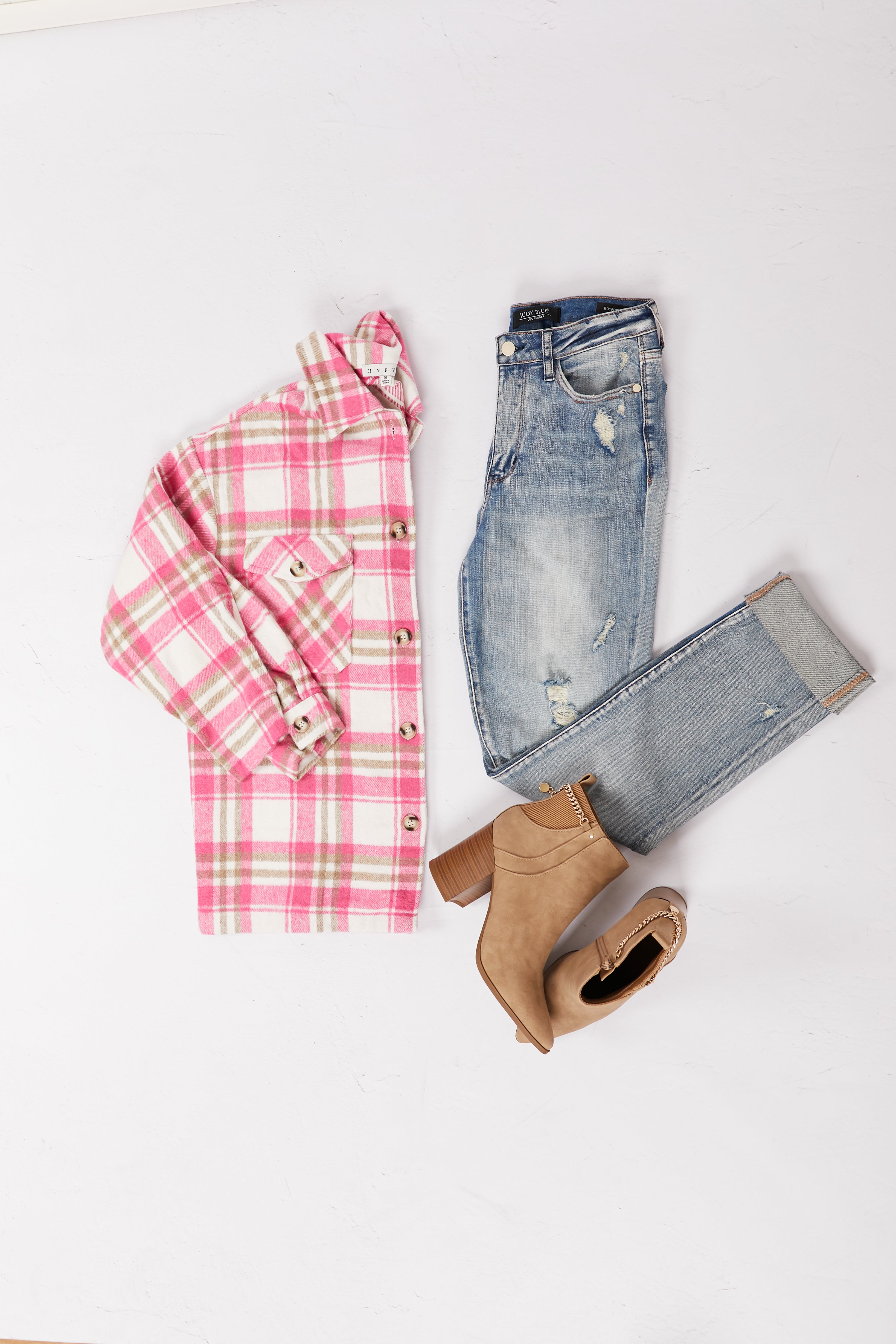 Antique White Ivy Reina Subscription Box Subscription Boxes