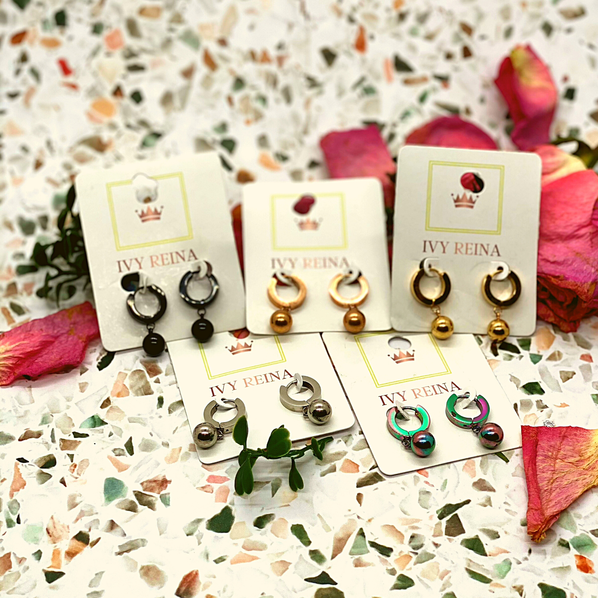 Antique White Taylor Hoops Accessories