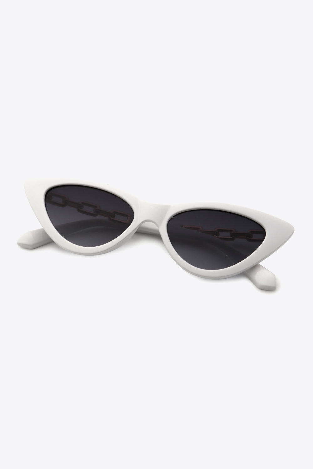 White Smoke Chain Detail Cat-Eye Sunglasses Sunglasses