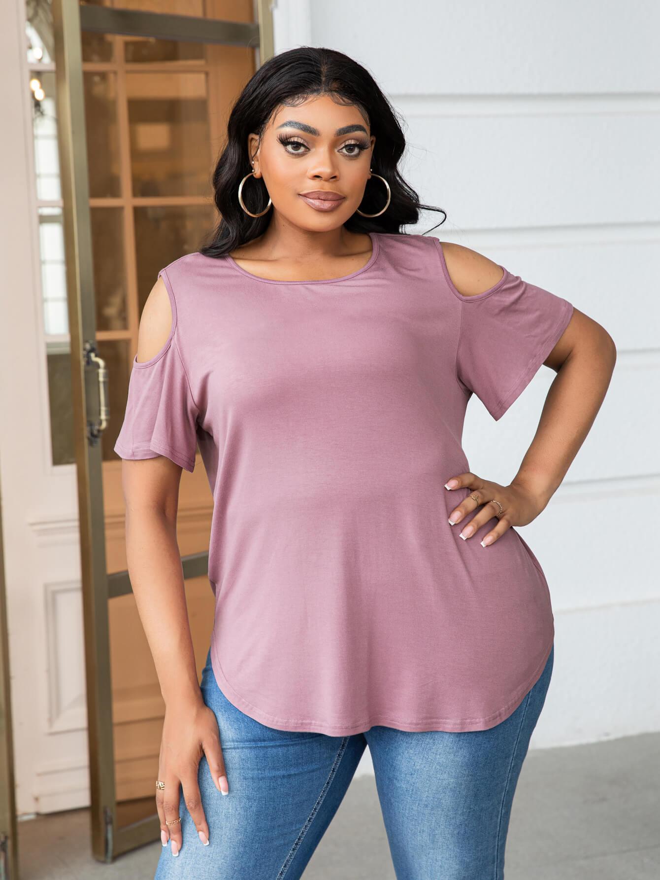 Gray Plus Size Cold-Shoulder Round Neck Curved Hem Tee Plus Size Clothes