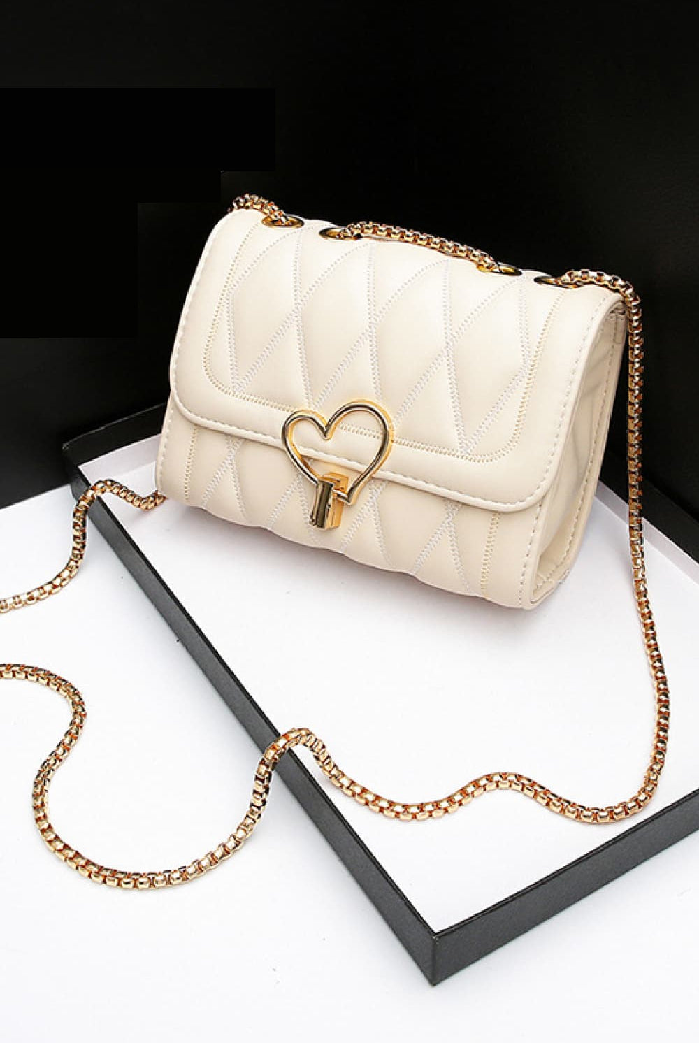 Antique White Her Style Heart Buckle PU Leather Crossbody Bag Handbags