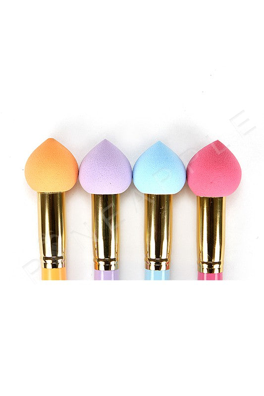 Antique White OFFA Blending sponge with handle Blending Sponge