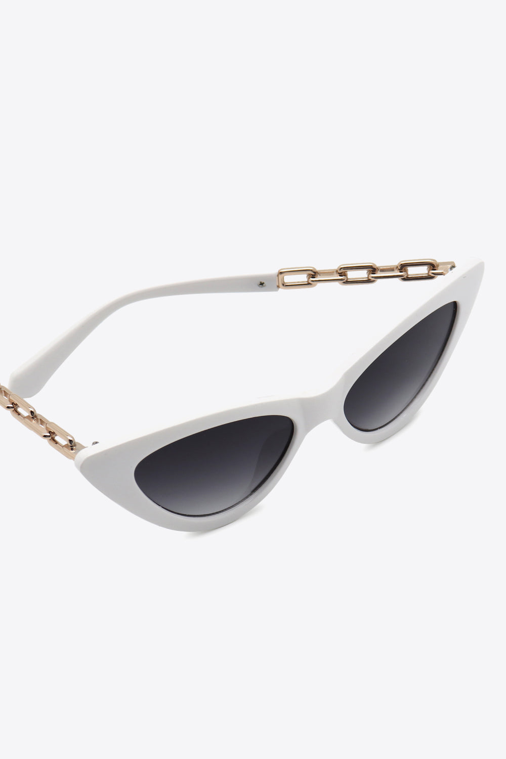 White Smoke Chain Detail Cat-Eye Sunglasses Sunglasses