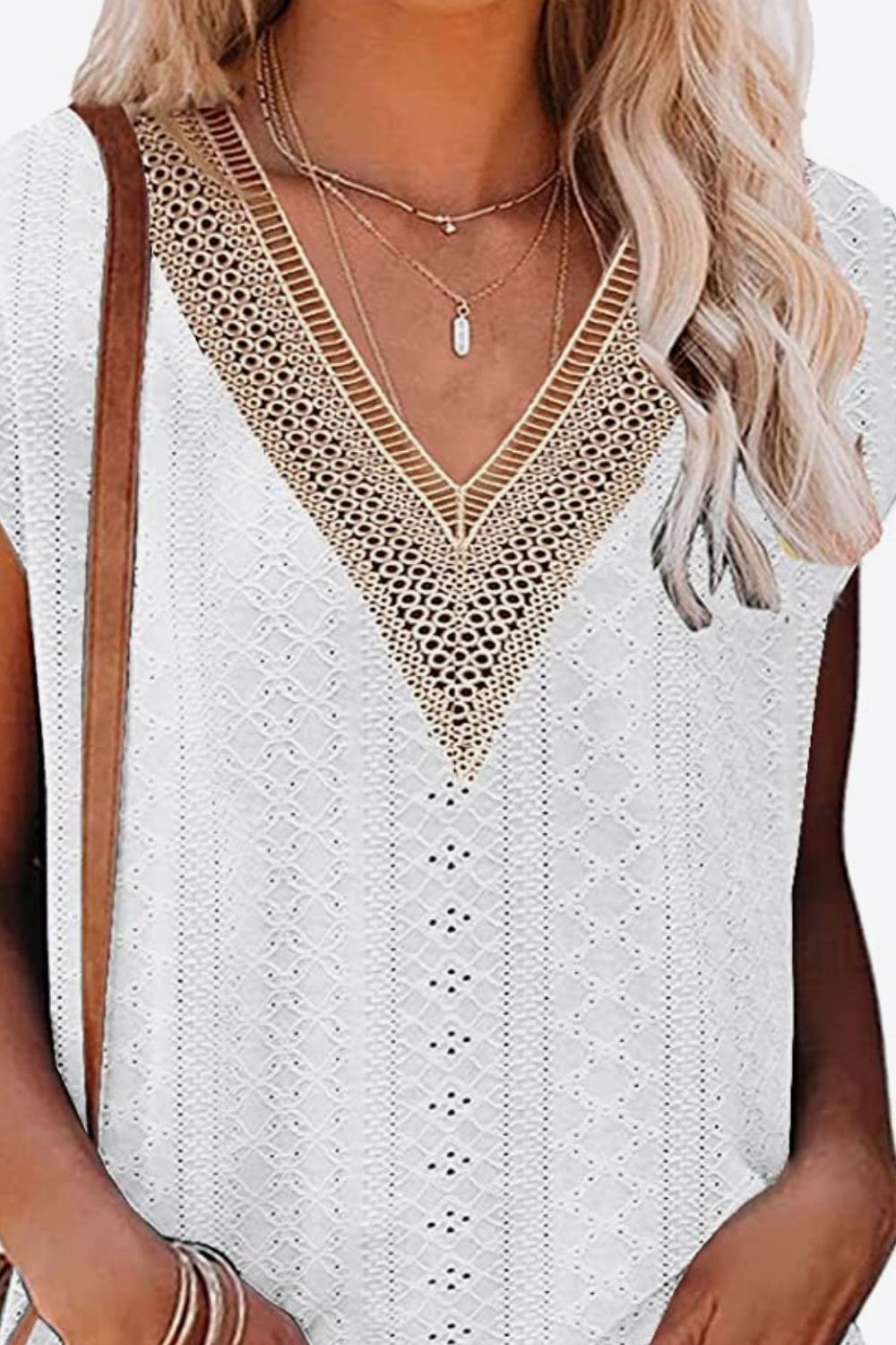 Light Gray Eyelet Contrast V-Neck Tee Tops