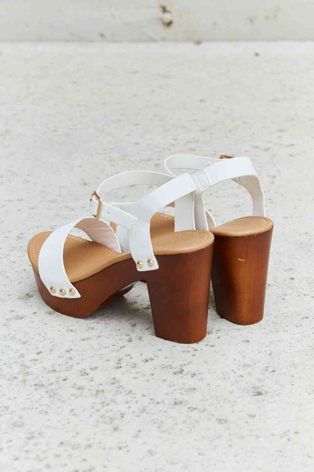 Light Gray DDK Time After Time Wooden Platform Strap Heels Shoes