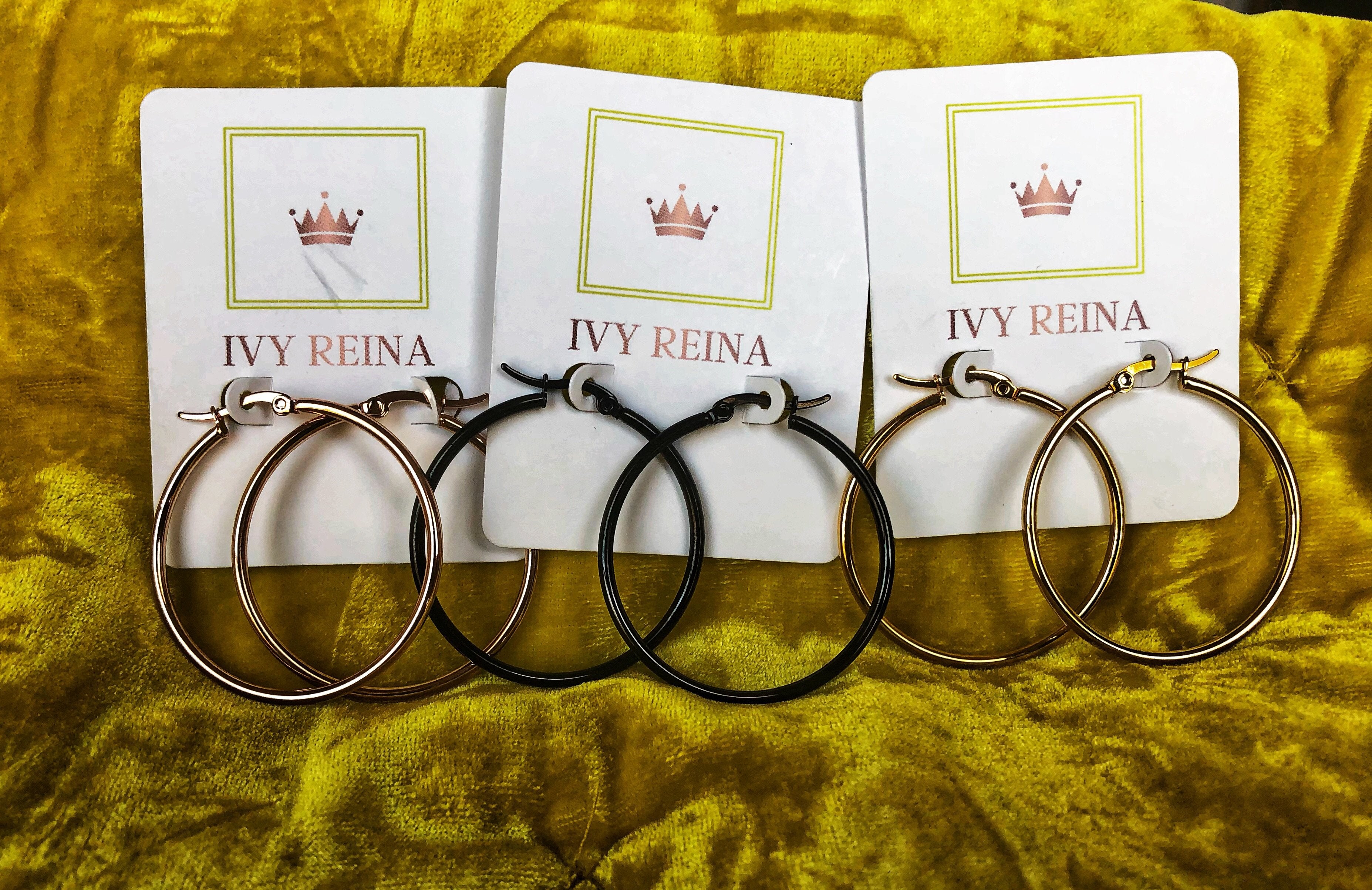 Kylie Hoops - Ivy Reina