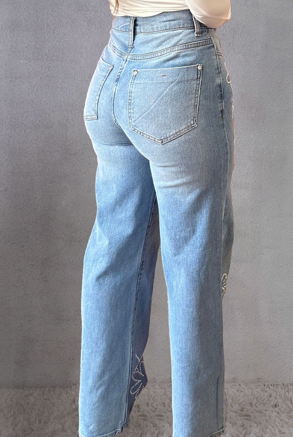 Light Slate Gray Rhinestone Straight Jeans with Pockets Denim
