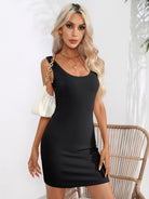 Black Scoop Neck Sleeveless Bodycon Dress Trends