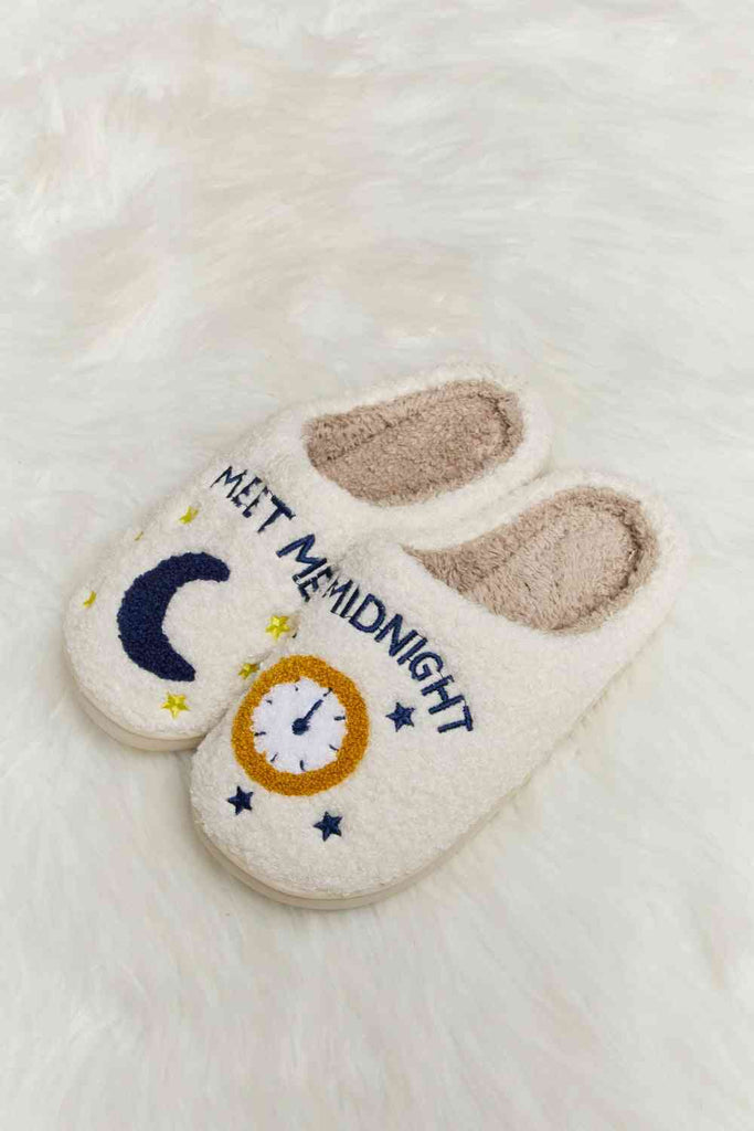 Light Gray Melody Printed Plush Slide Slippers Gifts