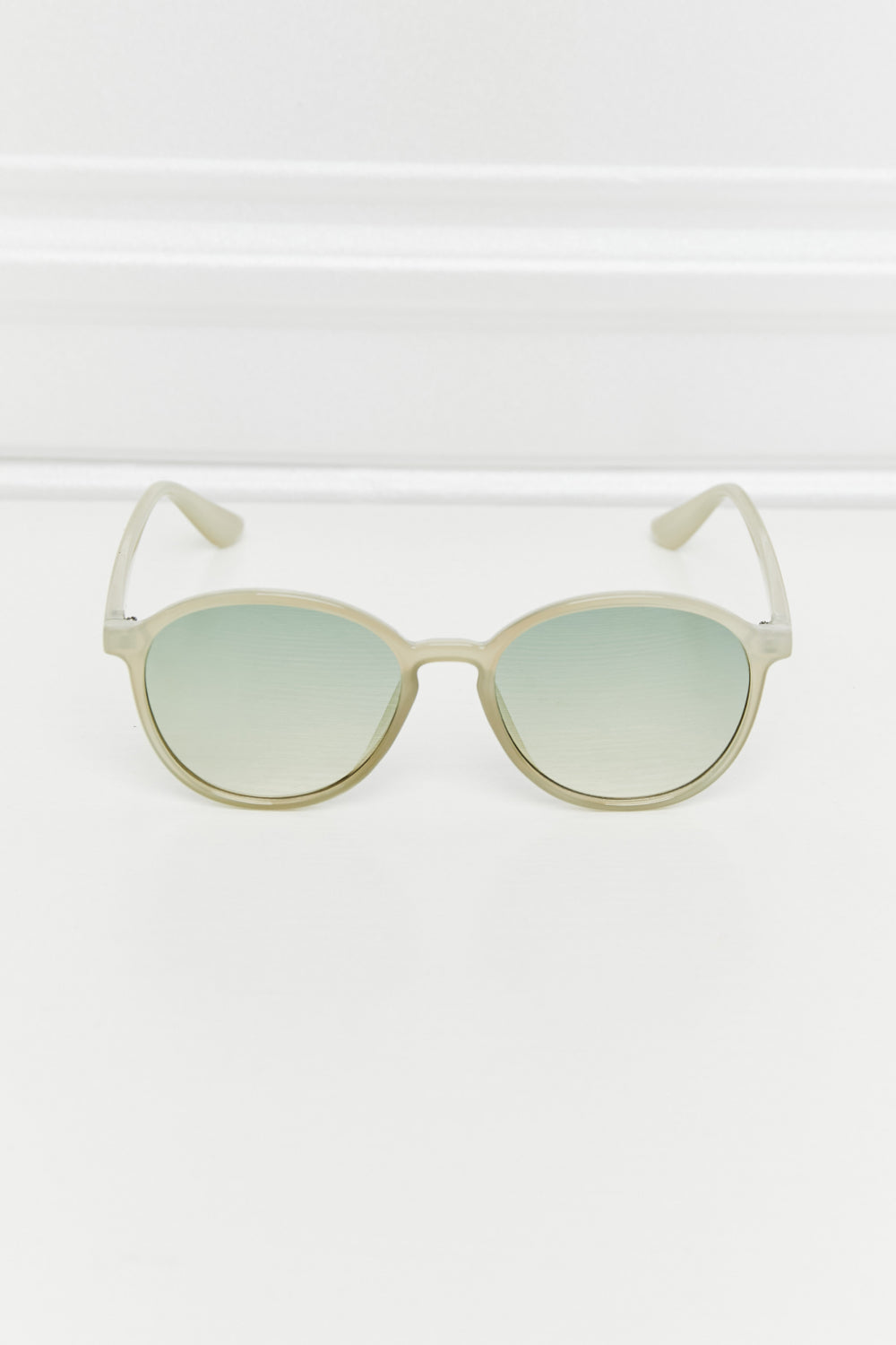 Lavender Nature Full Rim Polycarbonate Frame Sunglasses Sunglasses