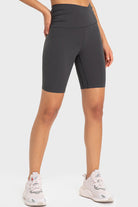 Beige V-Waist Biker Shorts activewear