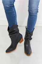 Dark Slate Gray MMShoes Better in Texas Scrunch Cowboy Boots in Navy Shoes