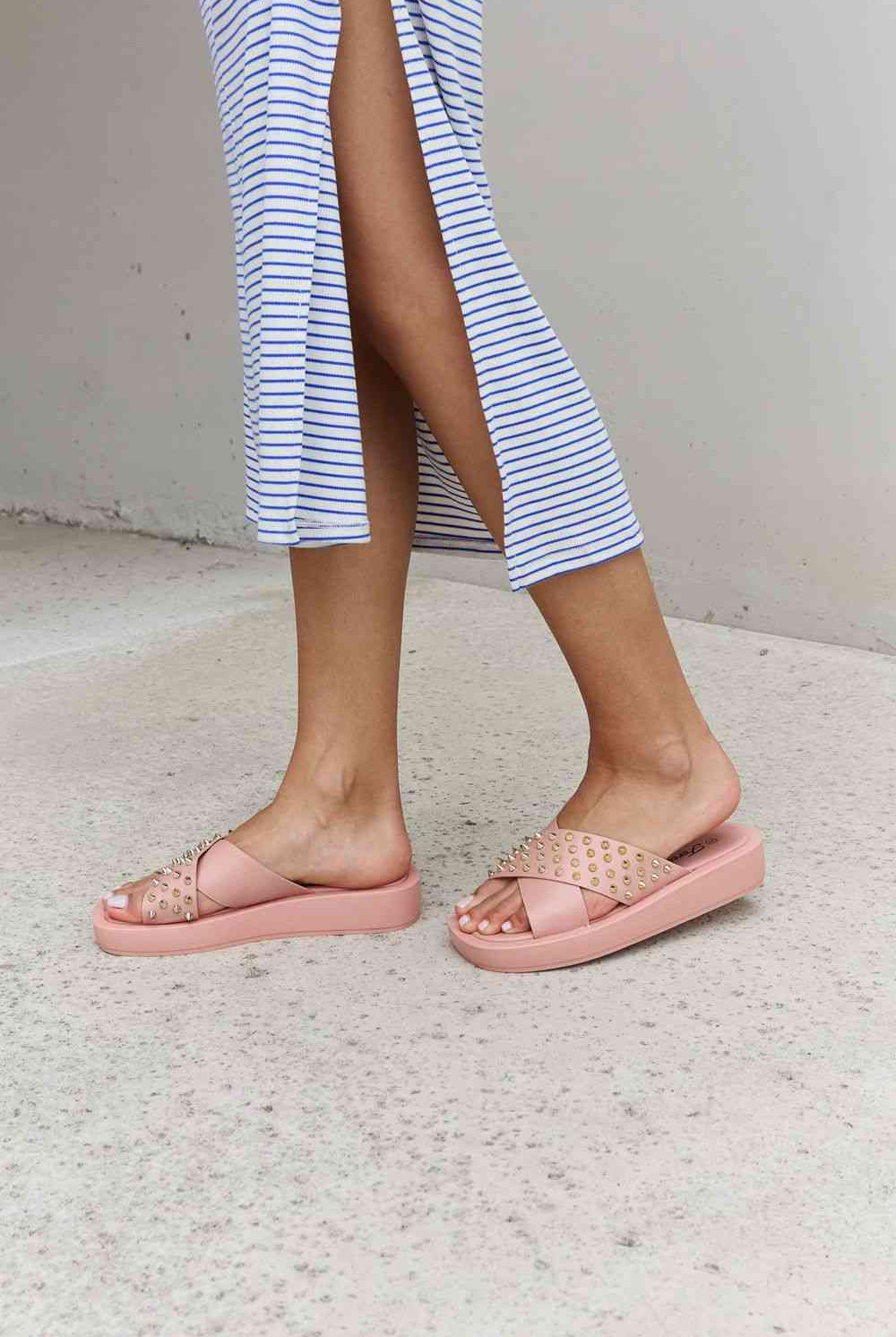 Gray Forever Link Studded Cross Strap Sandals in Blush Shoes