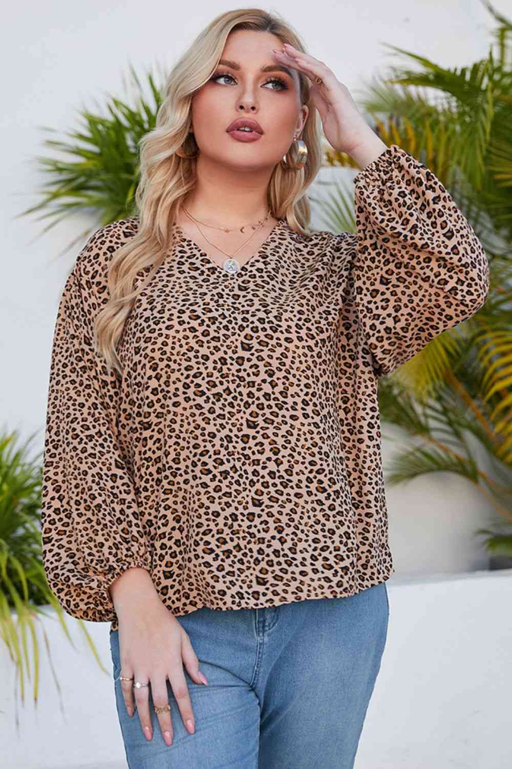 Gray Plus Size Animal Print Balloon Sleeve V-Neck Blouse Trends