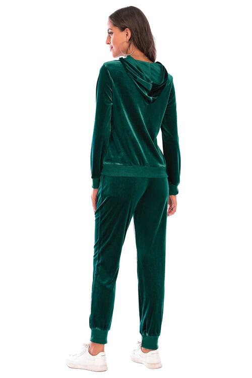 Light Gray Zip-Up Hooded Jacket and Pants Set New Year Looks
