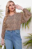 Light Gray Plus Size Animal Print Balloon Sleeve V-Neck Blouse Trends