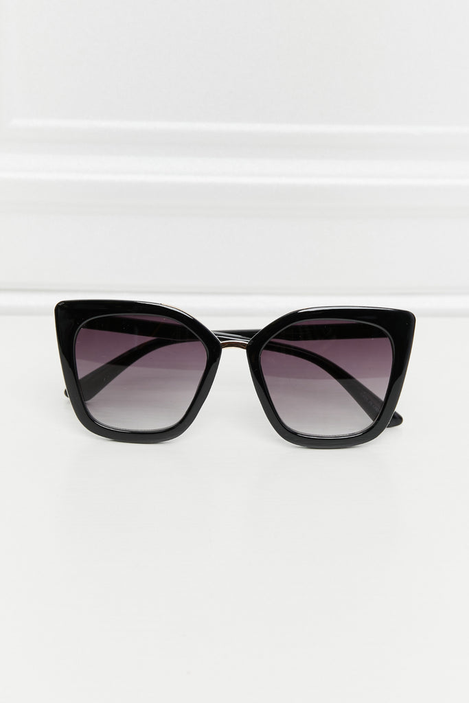 Lavender Memories Are Forever Cat Eye Full Rim Polycarbonate Sunglasses Sunglasses