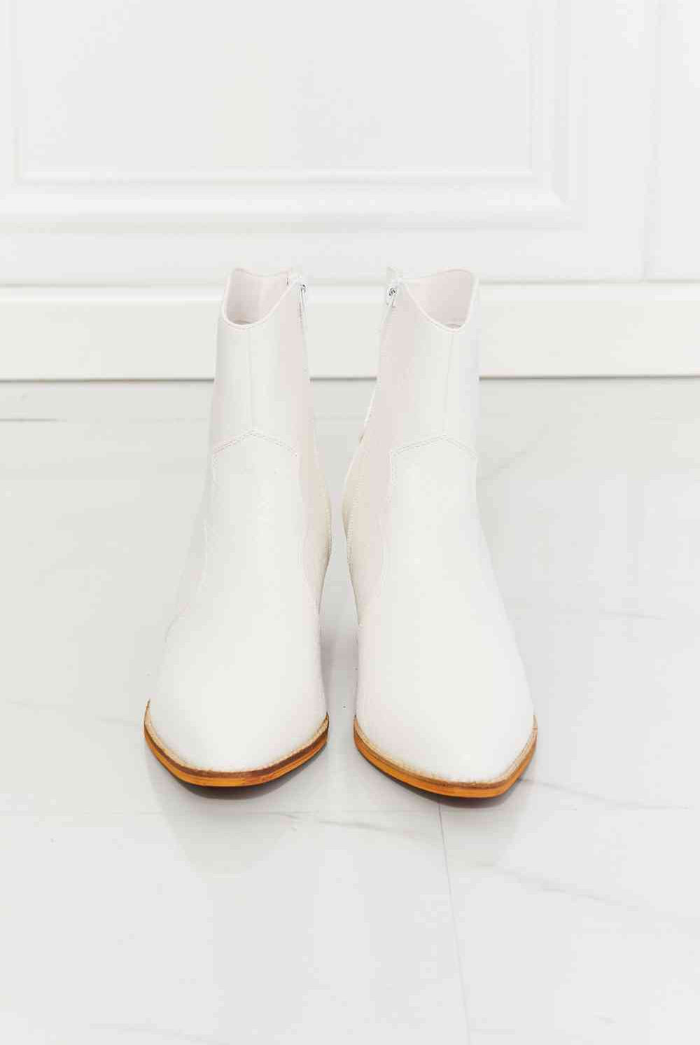 Beige MMShoes Watertower Town Faux Leather Western Ankle Boots in White Shoes