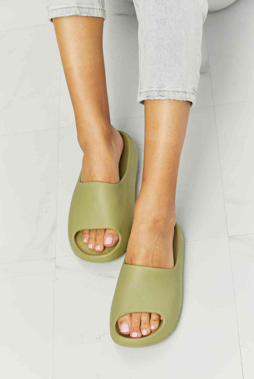 Light Gray NOOK JOI In My Comfort Zone Slides in Green Shoes