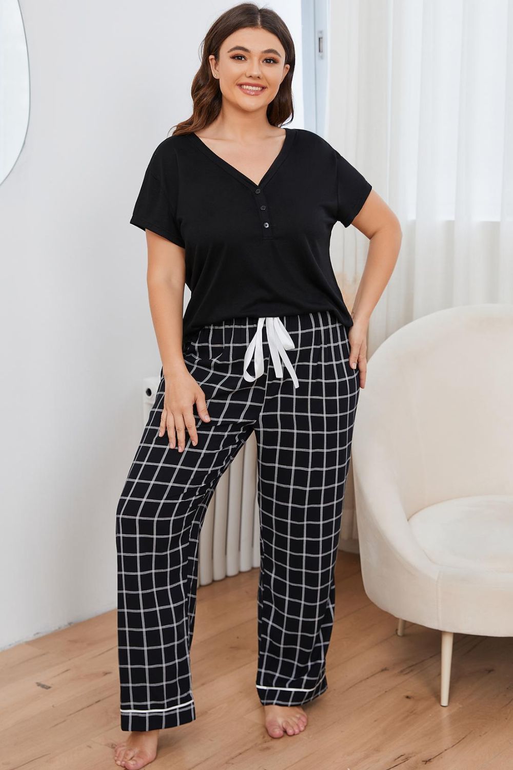 Gray Plus Size V-Neck Top and Plaid Pants Lounge Set