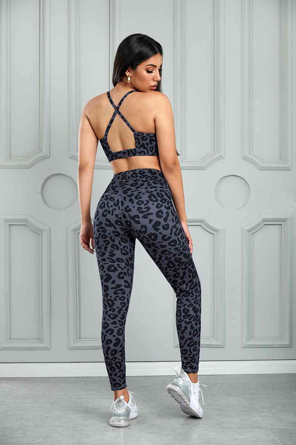 Gray Leopard Cutout Sports Bra and Leggings Set Trends