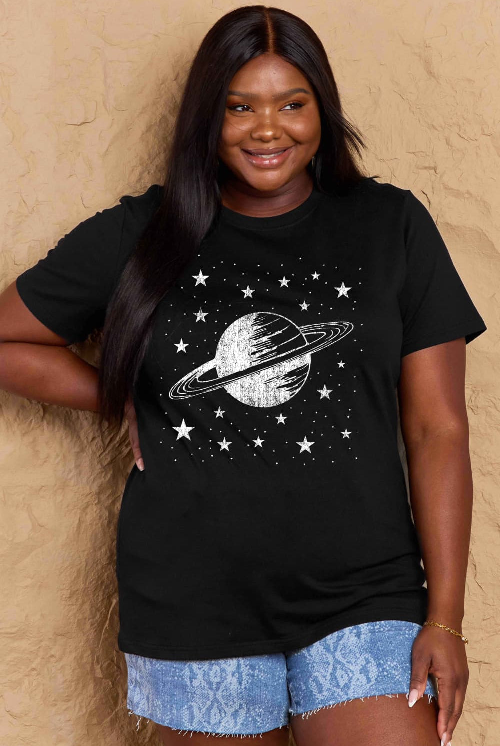 Tan Girls Are From Saturn Planet Graphic Cotton T-Shirt Graphic Tees