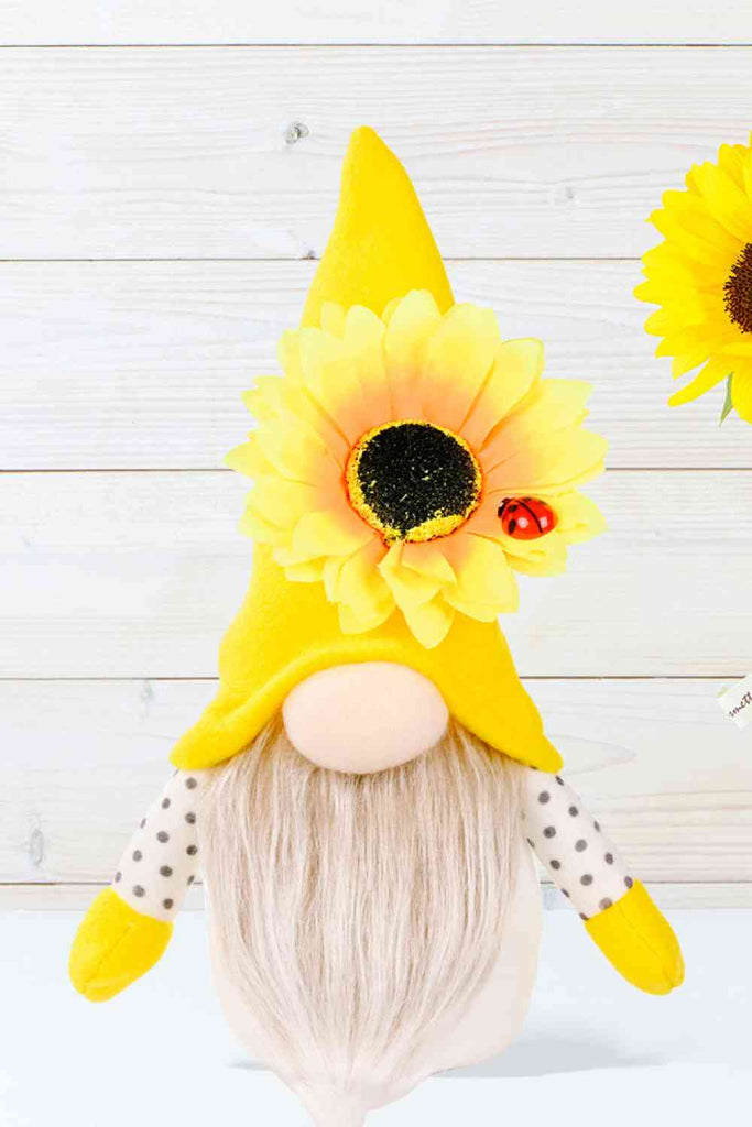 Beige Random 3-Pack Sunflower Faceless Gnomes Gifts
