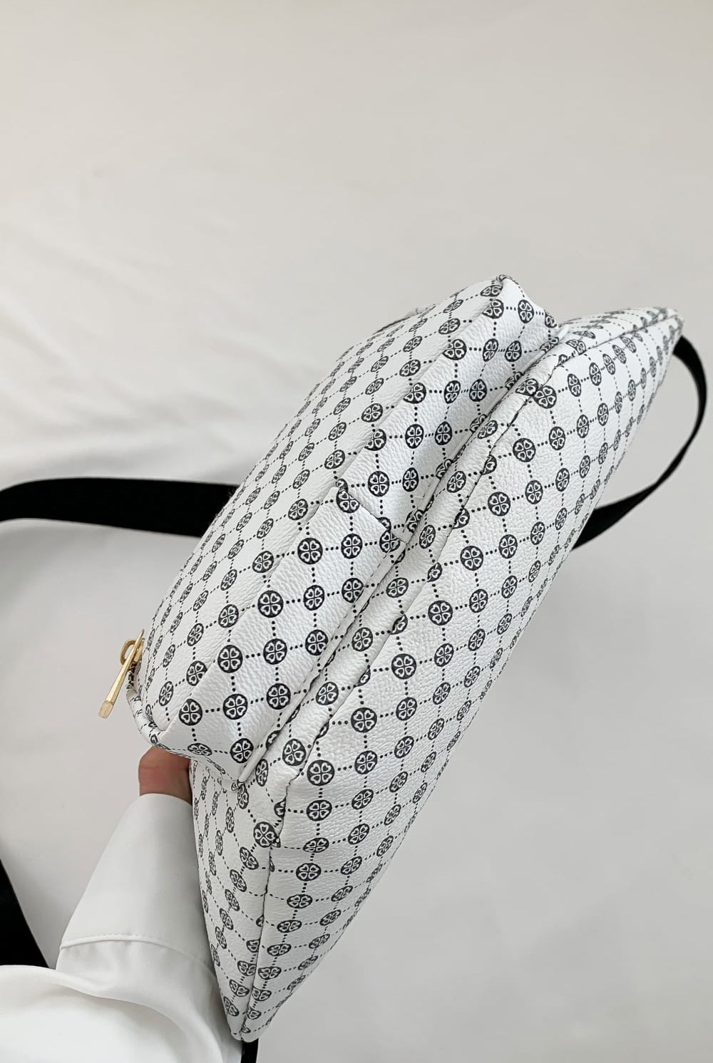 Light Gray Printed PU Leather Sling Bag Handbags