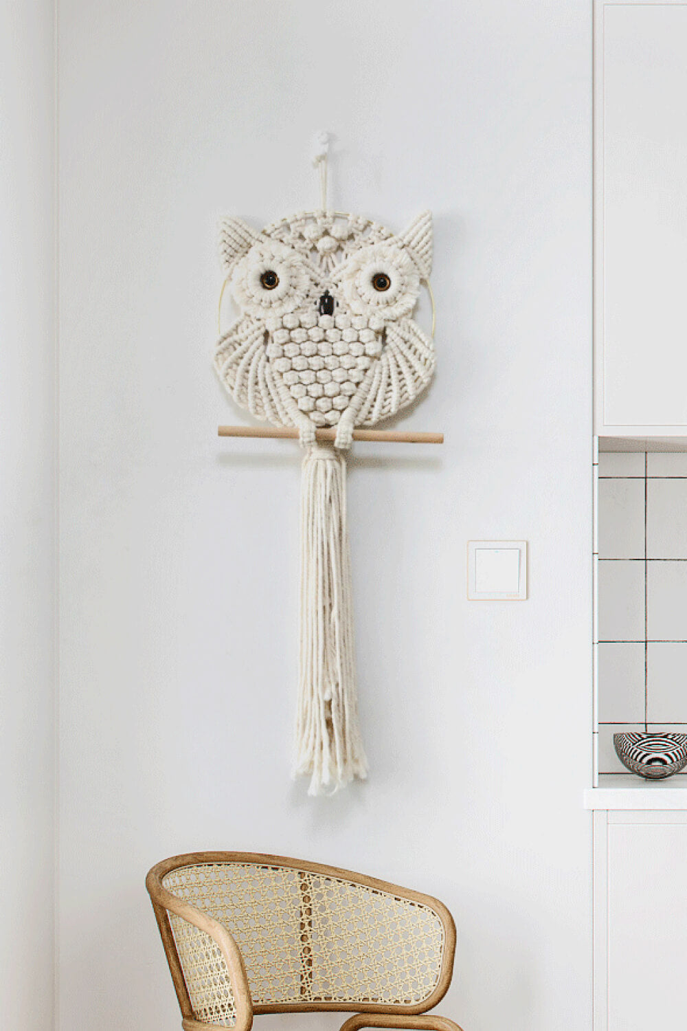 Light Gray I'm That Girl Hand-Woven Owl Macrame Wall Hanging Home