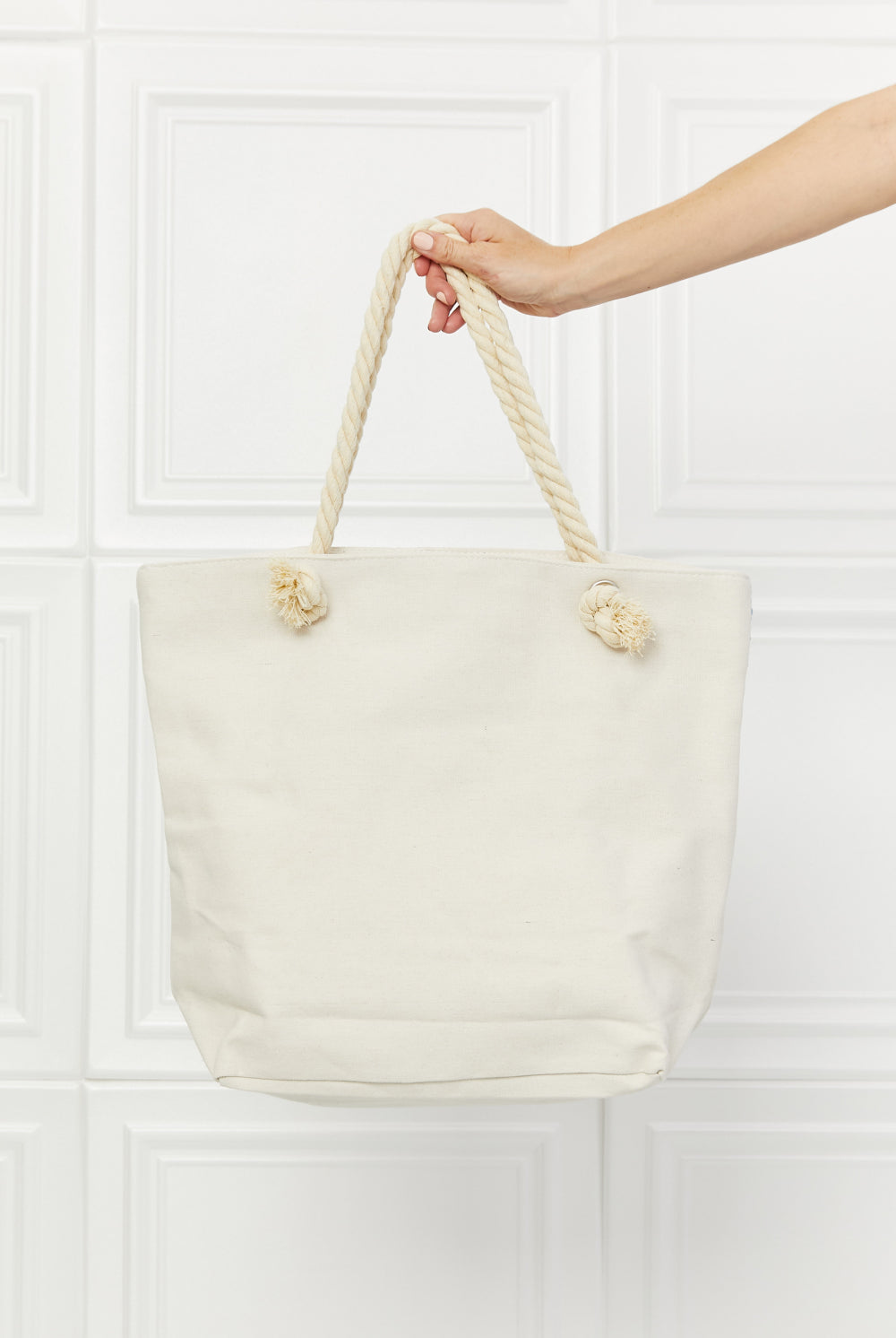 Antique White Justin Taylor Picnic Date Tassle Tote Bag Handbags