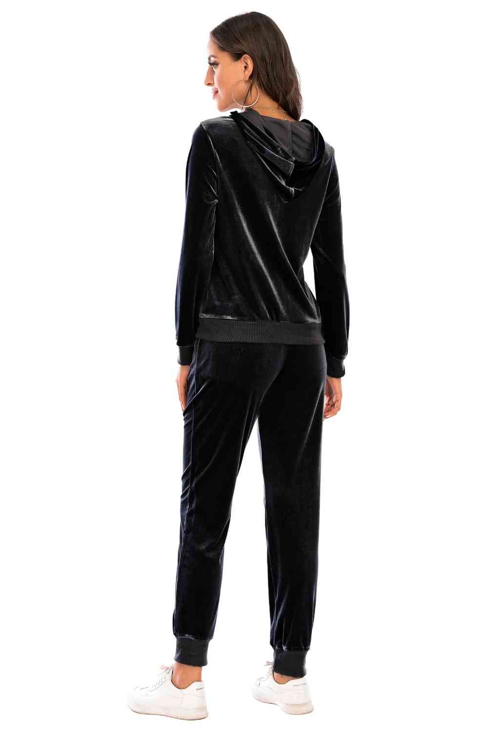 Light Gray Zip-Up Hooded Jacket and Pants Set New Year Looks