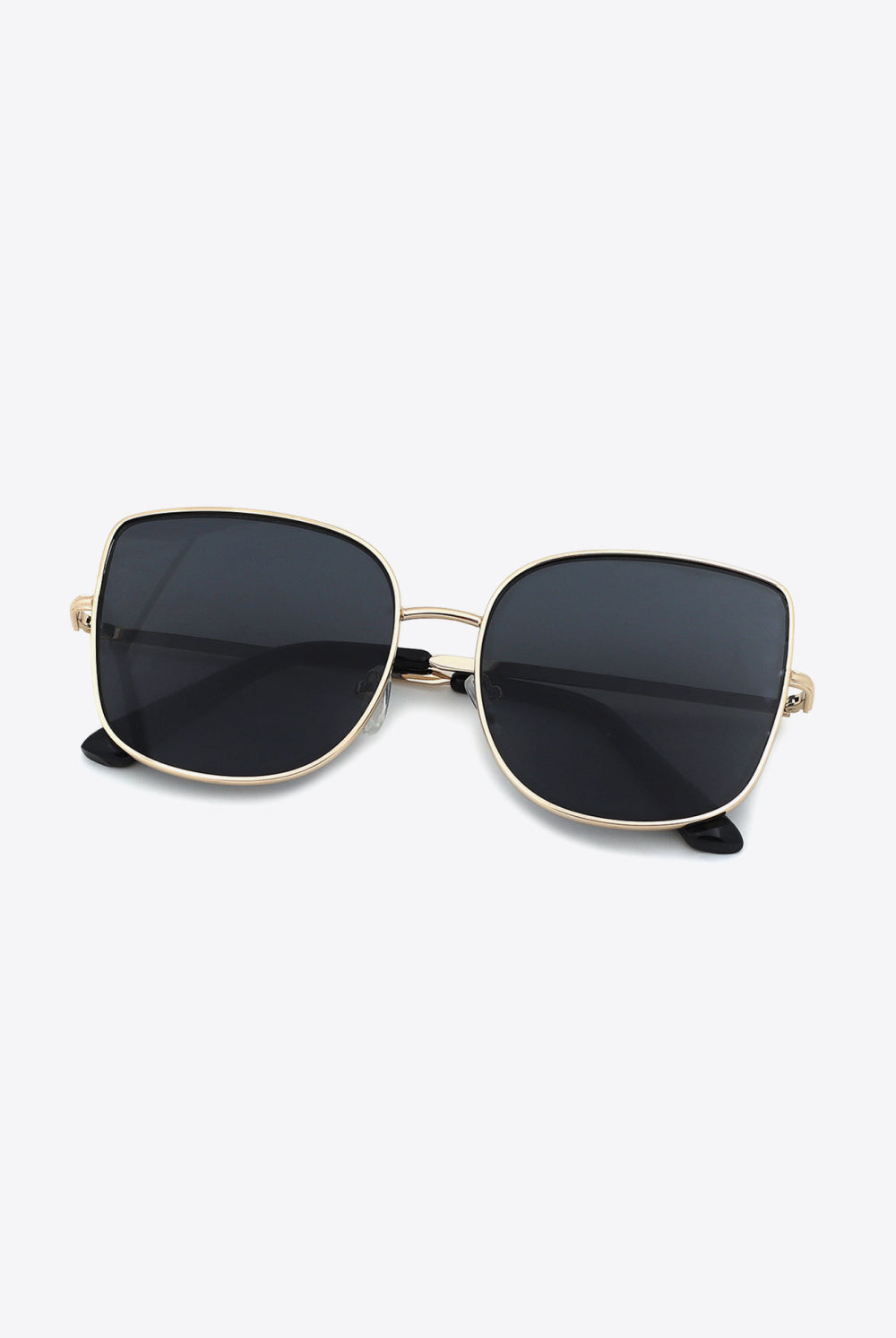 White Smoke Brings Me Back Metal Frame Wayfarer Sunglasses Sunglasses
