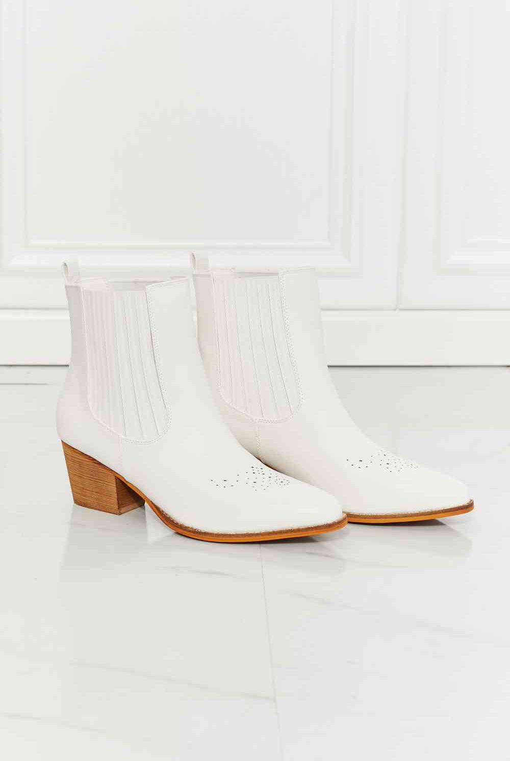 Beige MMShoes Love the Journey Stacked Heel Chelsea Boot in White Shoes