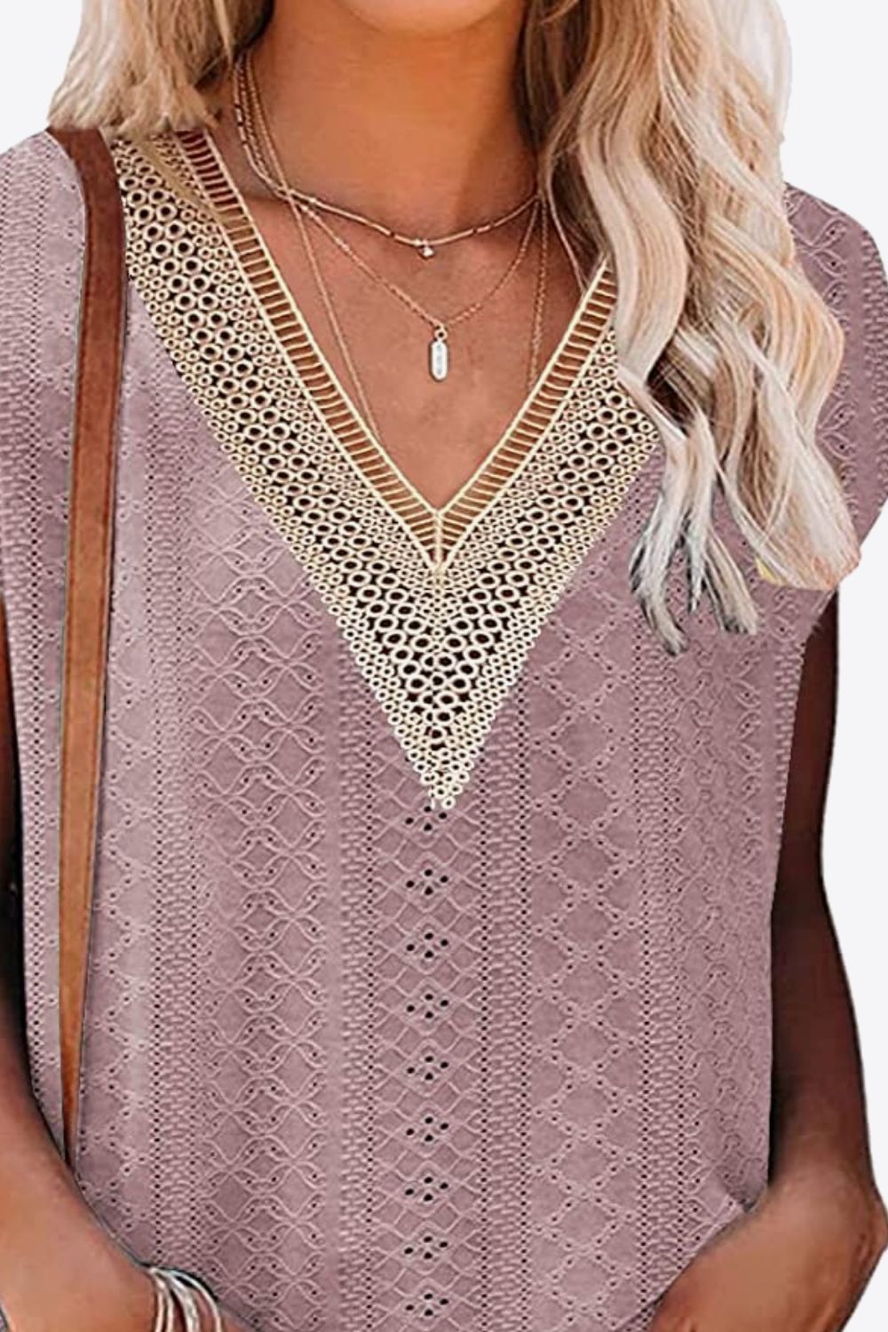 Rosy Brown Eyelet Contrast V-Neck Tee Tops